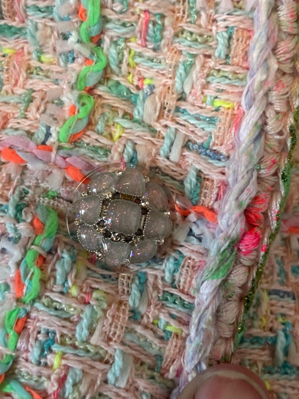 EUC CHANEL 2024 Pastel Tweed Evening Jacket in Pink, Green & Cream size 40/US 8 - Picture 9 of 16